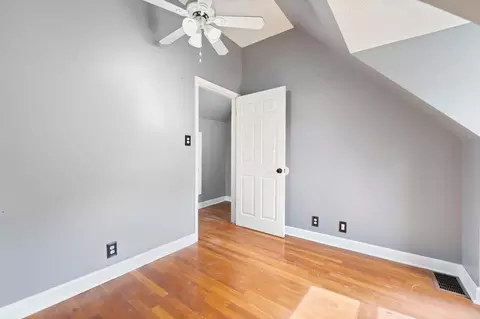 Bedroom - 506 Chestnut St, Corbin, KY 40701 photo 5 of 11