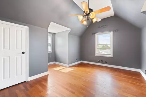 Bedroom - 506 Chestnut St, Corbin, KY 40701 photo 7 of 11