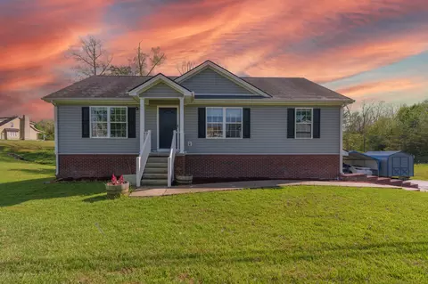 28 Hibiscus Ct, Morehead, KY 40351