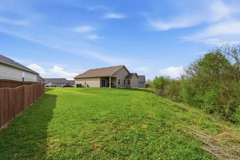 Exterior - 140 John Davis Dr, Georgetown, KY 40324 photo 6 of 6