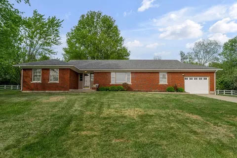 1152 Ashgrove Rd, Nicholasville, KY 40356