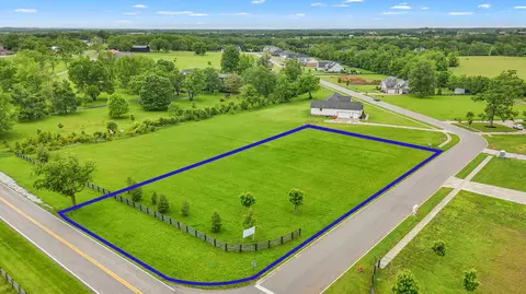 2222 Lesley Trl, Wilmore, KY 40390