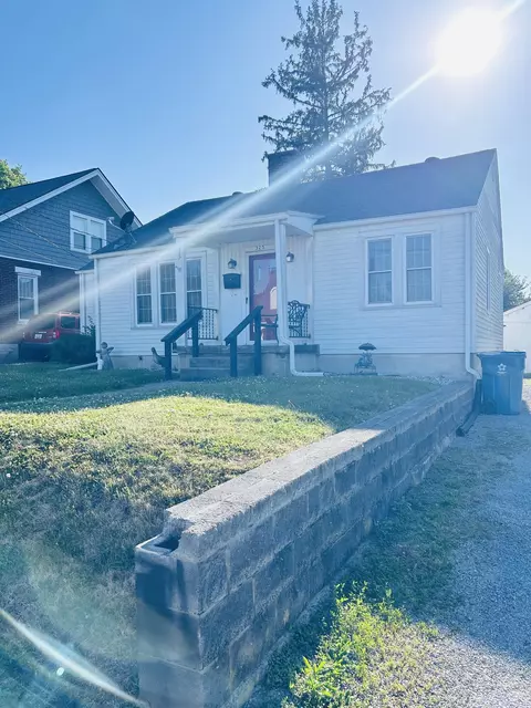 325 N 4th St, Danville, KY 40422