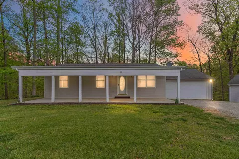 72 Bass Cir, Nancy, KY 42544