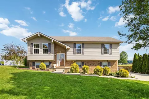 1212 Kenzie Ct, Berea, KY 40403
