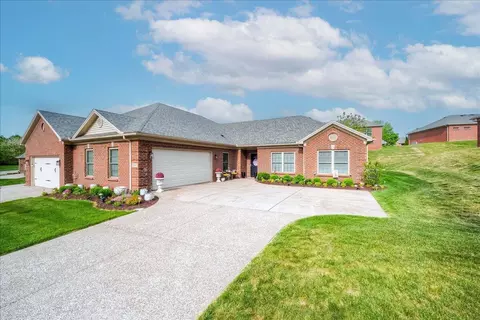 2047 Berry Hill Dr, Frankfort, KY 40601