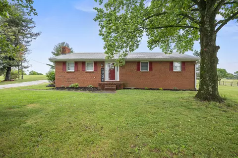 1043 Rhodella Ln, Richmond, KY 40475
