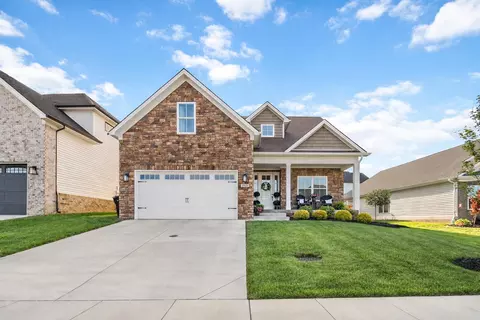 1373 Angus Trl, Lexington, KY 40509