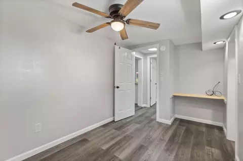 Entry Way - 107 Padgett St, Corbin, KY 40701 photo 5 of 7