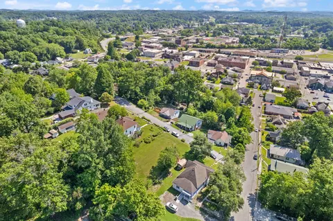 View/Area - 107 Padgett St, Corbin, KY 40701 photo 4 of 4