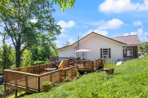 Exterior - 107 Padgett St, Corbin, KY 40701 photo 3 of 19