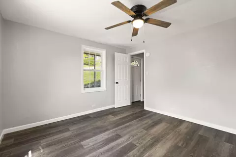 Bedroom - 107 Padgett St, Corbin, KY 40701 photo 2 of 4