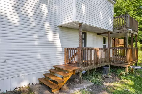 Exterior - 107 Padgett St, Corbin, KY 40701 photo 16 of 19