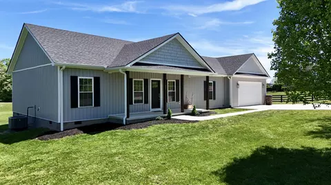 287 Rolling Meadows Dr, Lancaster, KY 40444