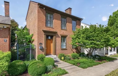 120 E Third St, Lexington, KY 40508