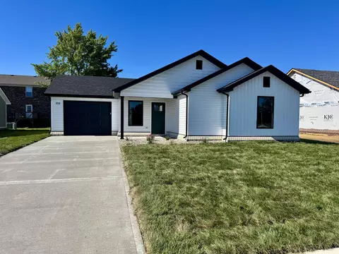 110 Bow Bridge Dr, Berea, KY 40403