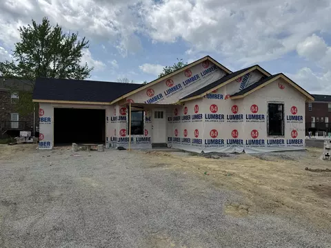 110 Bow Bridge Dr, Berea, KY 40403