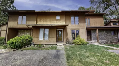 700 Inverness Rd, Perry Park, KY 40363