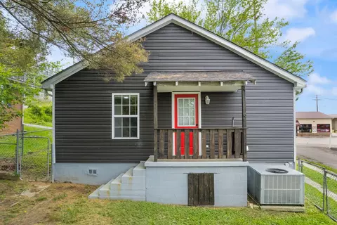 Exterior - 103 W 14th St, Corbin, KY 40701 photo 3 of 9