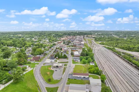 View/Area - 103 W 14th St, Corbin, KY 40701 photo 9 of 9