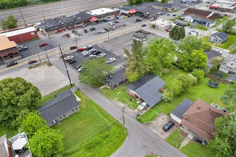 View/Area - 103 W 14th St, Corbin, KY 40701 photo 4 of 9