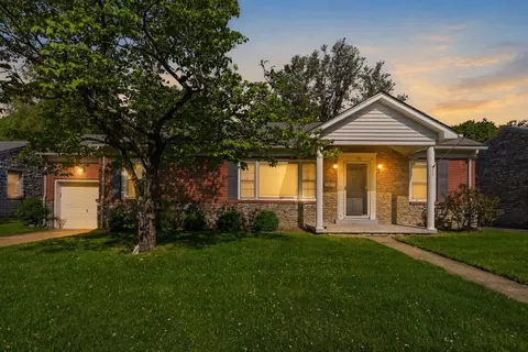 231 Southport Dr, Lexington, KY 40503