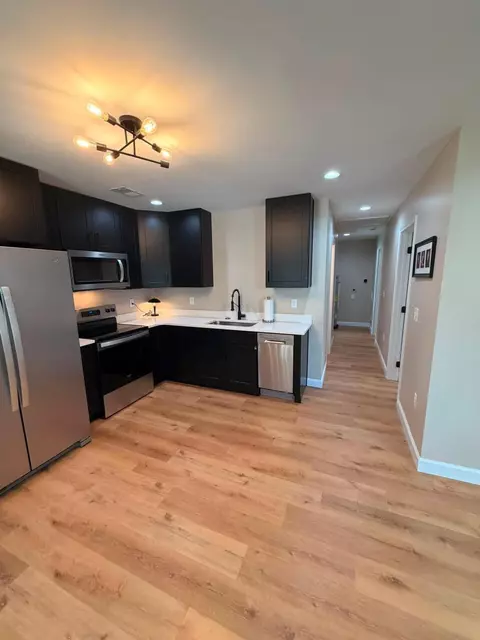 715 Bratcher Ln, Berea, KY 40403 photo 2