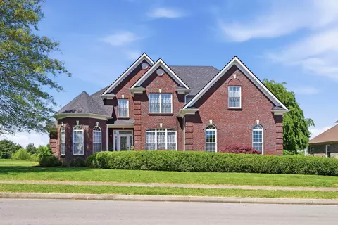 428 Houston Oaks Dr, Paris, KY 40361
