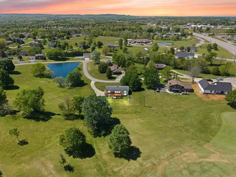 80 Lakeview Rd, Stanford, KY 40484