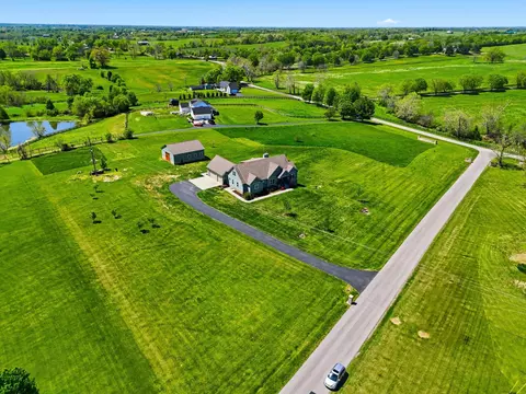 100 Collins Risk Rd, Georgetown, KY 40324