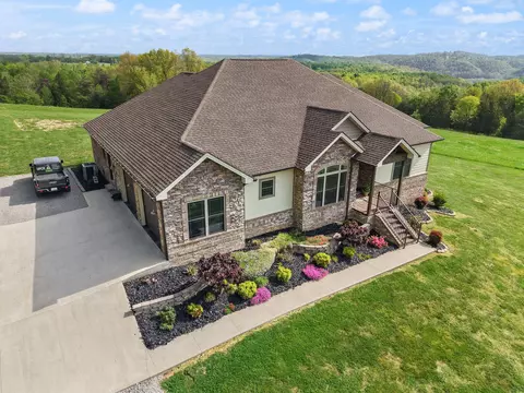 218 Gladstone Wesley Rd, Science Hill, KY 42553