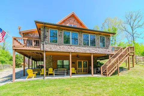 322 Weekender Ln, Burkesville, KY 42717