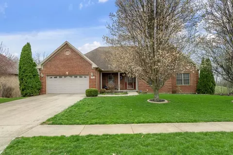 1016 Scenic Gdn, Lawrenceburg, KY 40342