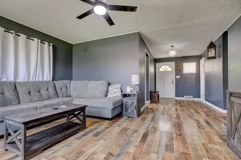 Other - 681 E College Ave, Stanton, KY 40380 photo 3 of 7