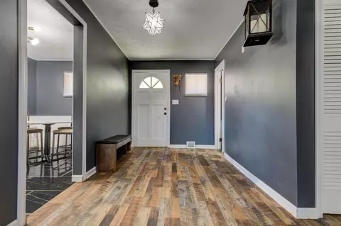 Entry Way - 681 E College Ave, Stanton, KY 40380 photo 1 of 1
