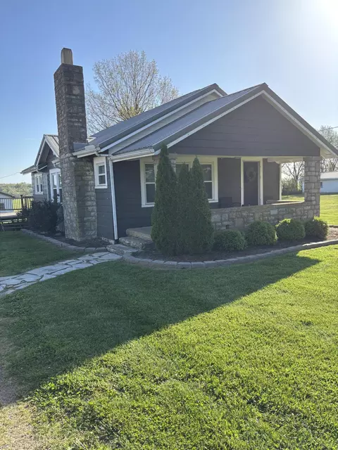 1303 Devils Hollow Rd, Frankfort, KY 40601