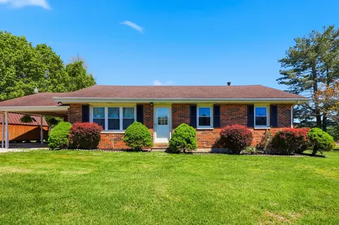 120 New Cut Rd, Jeffersonville, KY 40337