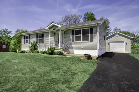 1035 Gregory Ln, Lawrenceburg, KY 40342