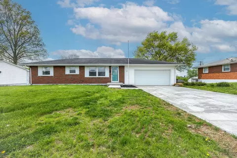 302 Robin Rd, Paris, KY 40361