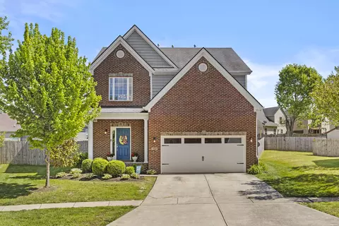 102 Waterside Dr, Georgetown, KY 40324