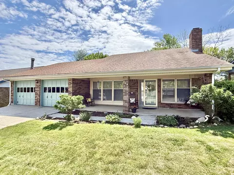 308 Squires Rd, Lexington, KY 40515