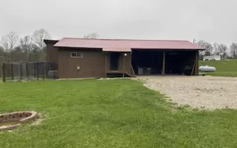 2421 Kendrick Ridge Rd, Frenchburg, KY 40322
