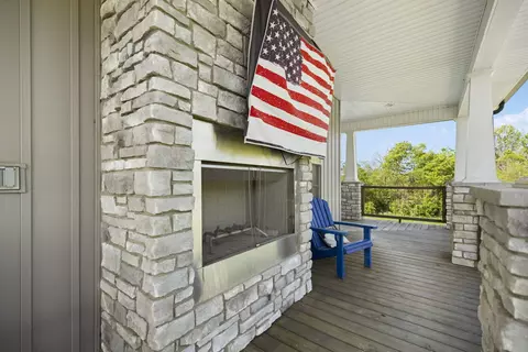 Exterior - 165 Dory Dr, Salvisa, KY 40372 photo 5 of 9