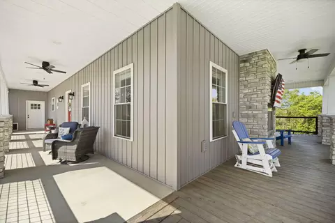 Exterior - 165 Dory Dr, Salvisa, KY 40372 photo 4 of 9