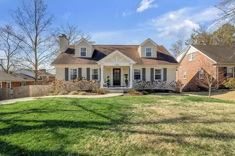 1252 Gainesway Dr, Lexington, KY 40517