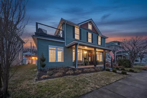 329 Riverside Dr, Russell, KY 41169