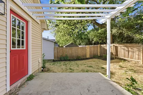 629 Attingham Ct, Lexington, KY 40517