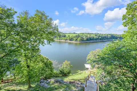 1516 Paradise Camp Rd, Harrodsburg, KY 40330