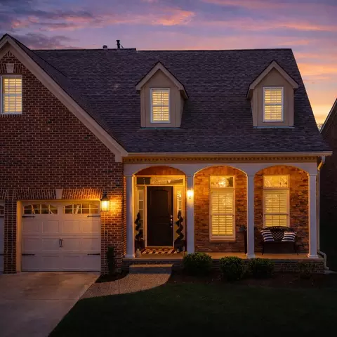 112 Somersly Pl, Lexington, KY 40515