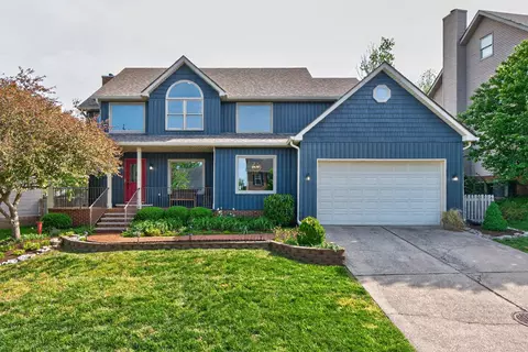 1377 Glenview Dr, Lexington, KY 40514